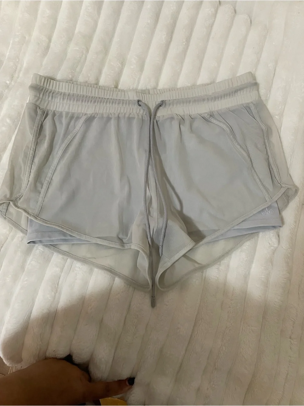 ALO Yoga Women’s White Run Short with Drawstring Waist